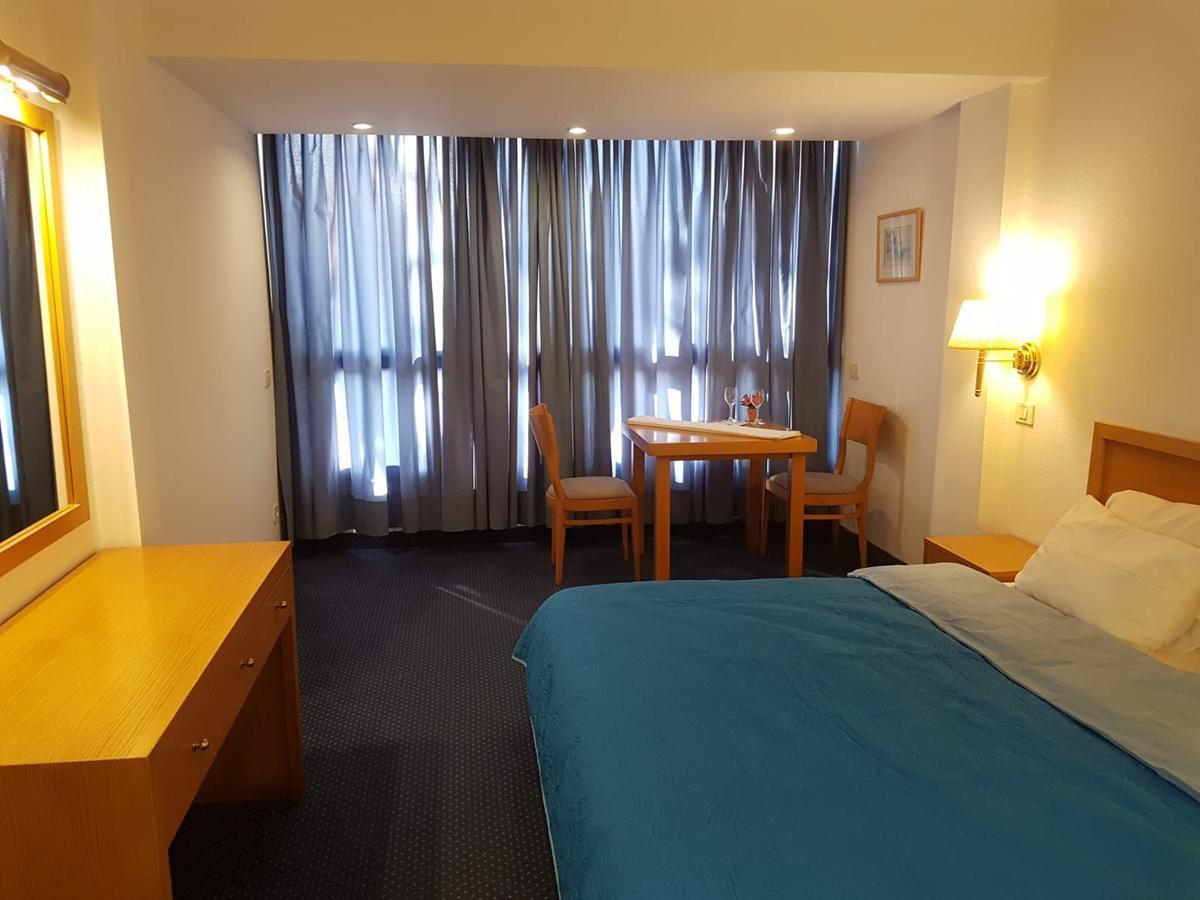 Carmel Mountain Motel Haifa Exteriör bild